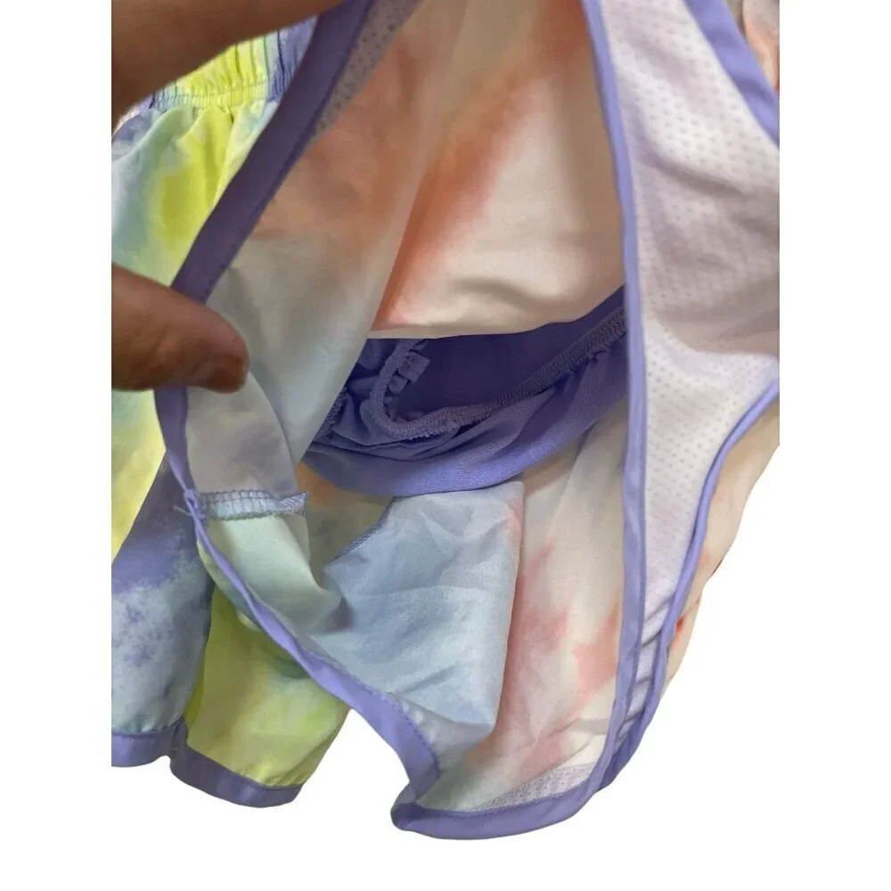 NIKE TEMPO Dri-Fit Women's Purple Tie Dye Print Running SHORTS Size Small - Picture 4 of 5